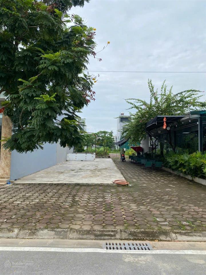 Đất đấu giá xa mạcyên lãng, 95m2 full thổ, vị trí vàng kinh doanh