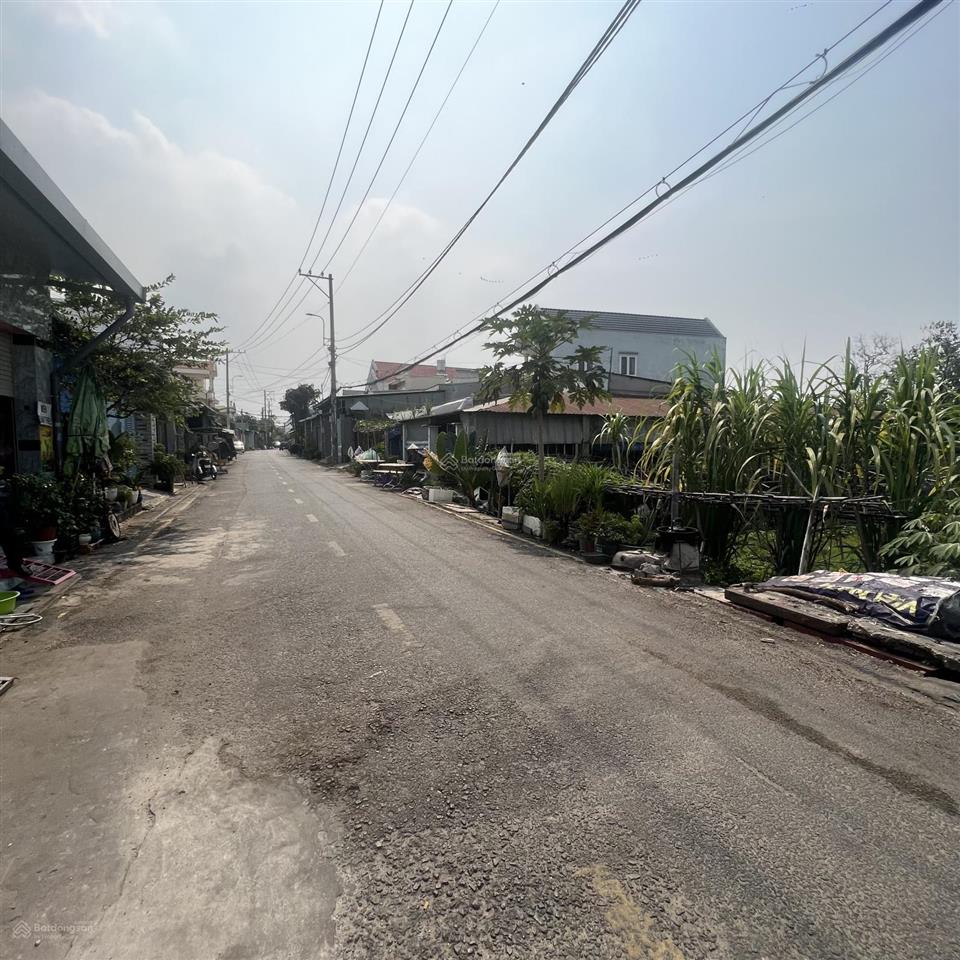 Bán đất mặt tiền trung đông 8, hóc môn, giá 15tr/m2