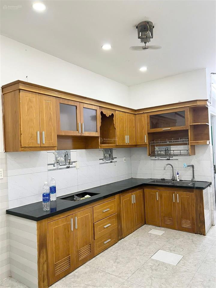 Bán nhà hxh 451/3 lê đức thọ p16, dtkv 65m2 có 1 lầu 4pn giá 5,8 tỷ