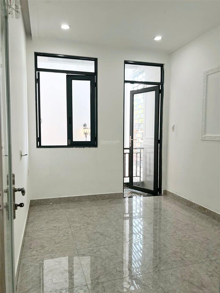 Bán nhà hxh 451/3 lê đức thọ p16, dtkv 65m2 có 1 lầu 4pn giá 5,8 tỷ
