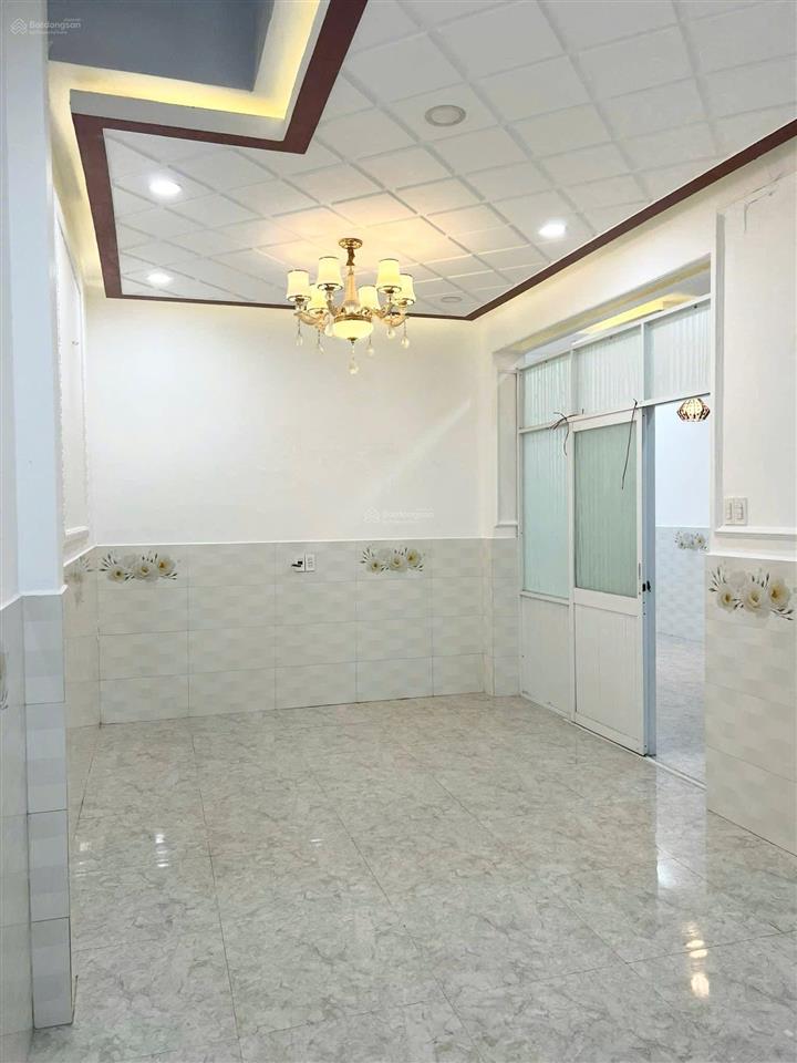 Bán nhà hxh 451/3 lê đức thọ p16, dtkv 65m2 có 1 lầu 4pn giá 5,8 tỷ