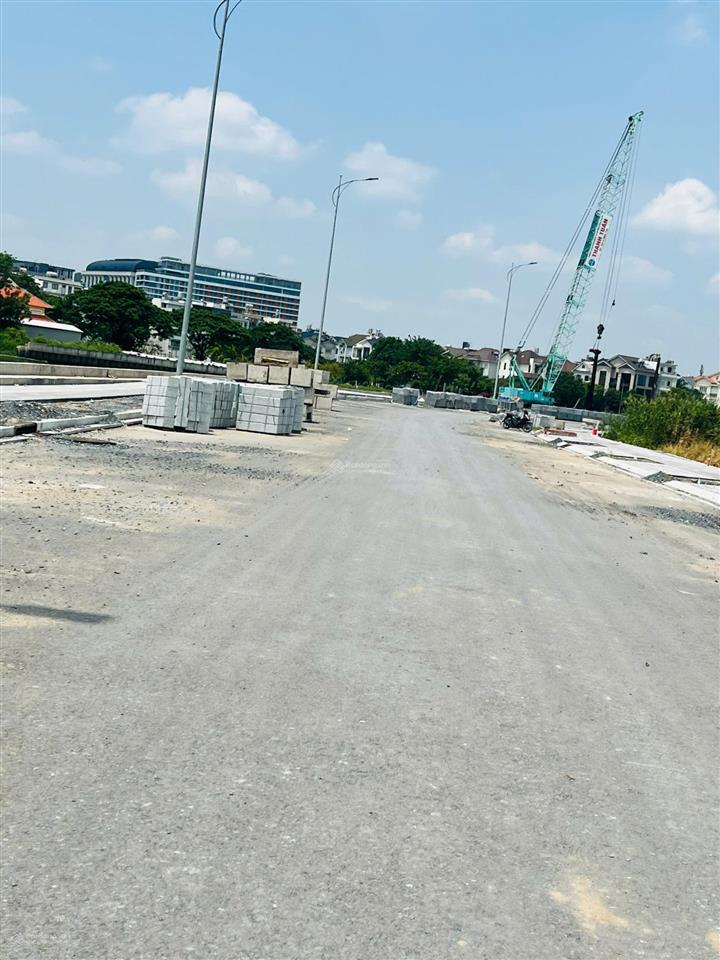 Bán 64 m2 đất thổ cư 100% tại an phú đông view đối diện vạn phúc