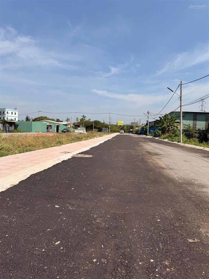 Bán 64 m2 đất thổ cư 100% tại an phú đông view đối diện vạn phúc