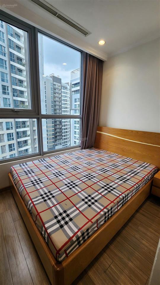Bán căn hộ 2pn vinhomes central park tầng cao, view thoáng