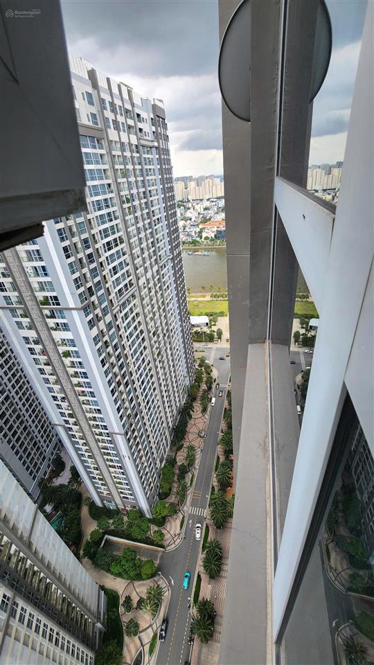 Bán căn hộ 2pn vinhomes central park tầng cao, view thoáng