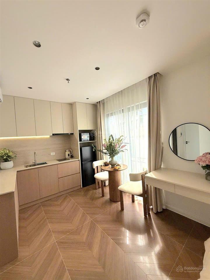 Nhà đỗ đức dục (mễ trì)  view hồ mễ trì  mặt tiền khủng 8.5m  dòng tiền 110tr/th