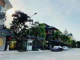 Chủ rất cần bán đất, tái định cư, vân hà thư lâm. lk21 giá 4.8 tỷ dt 80m² mt 5.6m đối diện vườn hoa