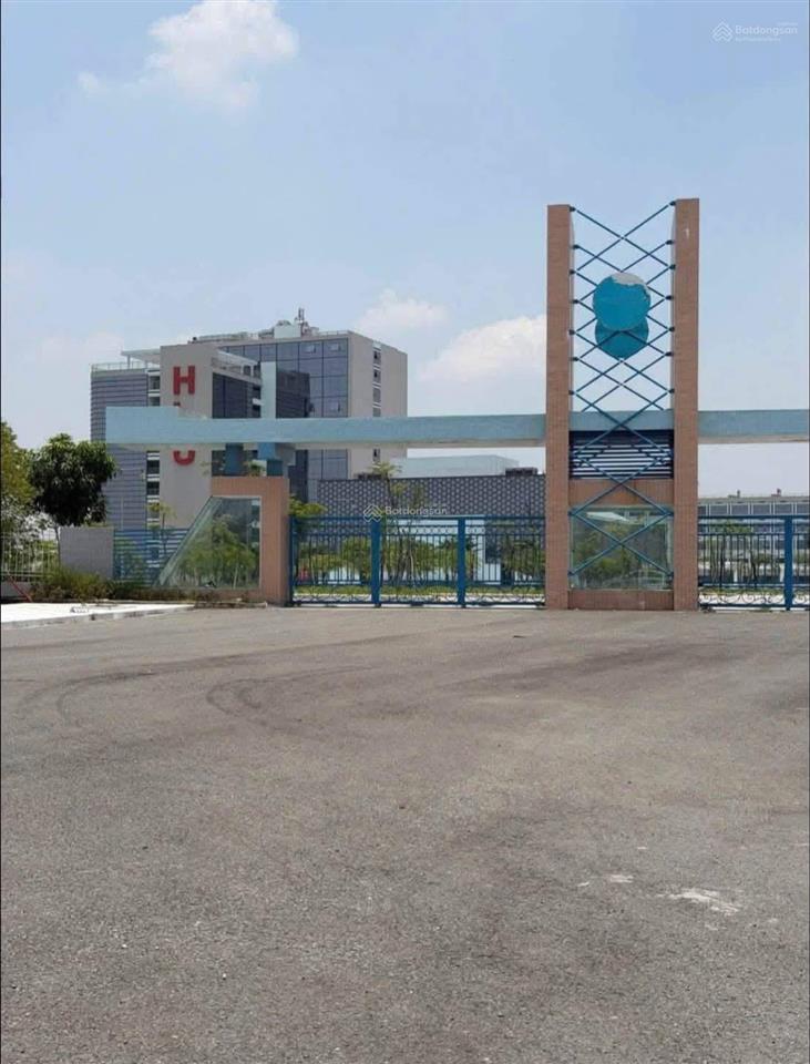 Bán lô đất hiếm tặng nhà đẹp sau đh luật hơn 2 tỷ kp lễ xuyên đồng nguyên