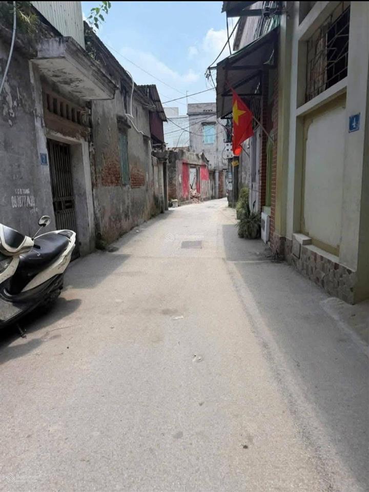 Bán lô đất hiếm tặng nhà đẹp sau đh luật hơn 2 tỷ kp lễ xuyên đồng nguyên
