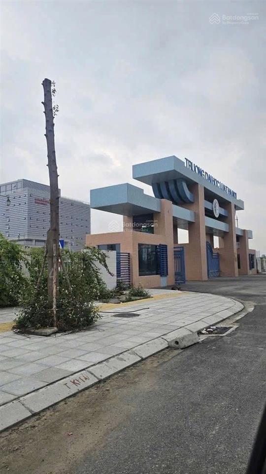 Hàng hiếm sau đại học luật. công năng 2 phòng ngủ 2 wc. giá chỉ 2 tỷ xx