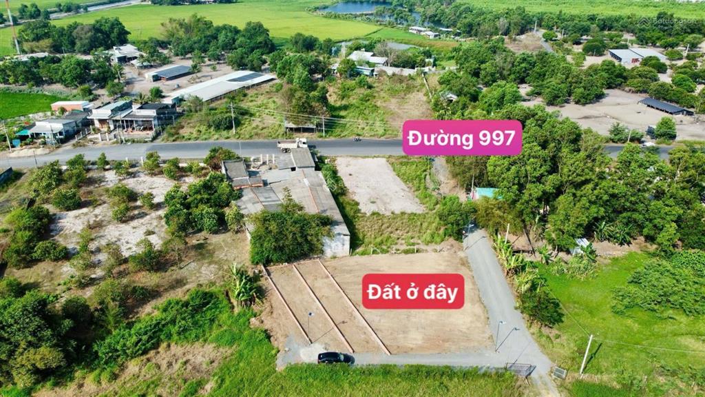 106m2 đất ở, gần biển giá chỉ 700tr, sổ đỏ công chứng ngay