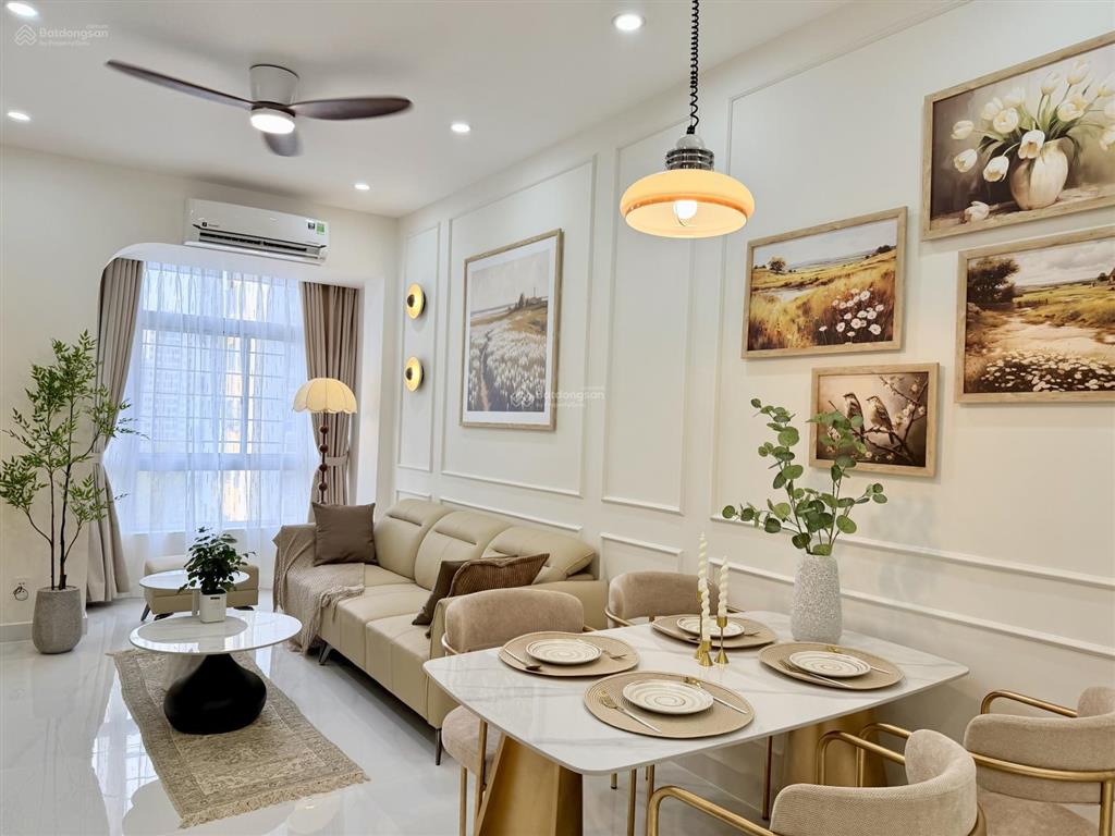 Bán sky garden 1, phú mỹ hưng, 2 phòng2wc, nhà bán cổ điển đẹp lung linh, giá 