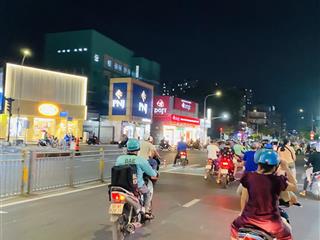 Chính chủ bán gấp 140tr/m² nhà mt 470 lũy bán bích, khu kinh doanh nhộn nhịp, đang cho thuê 90tr/th