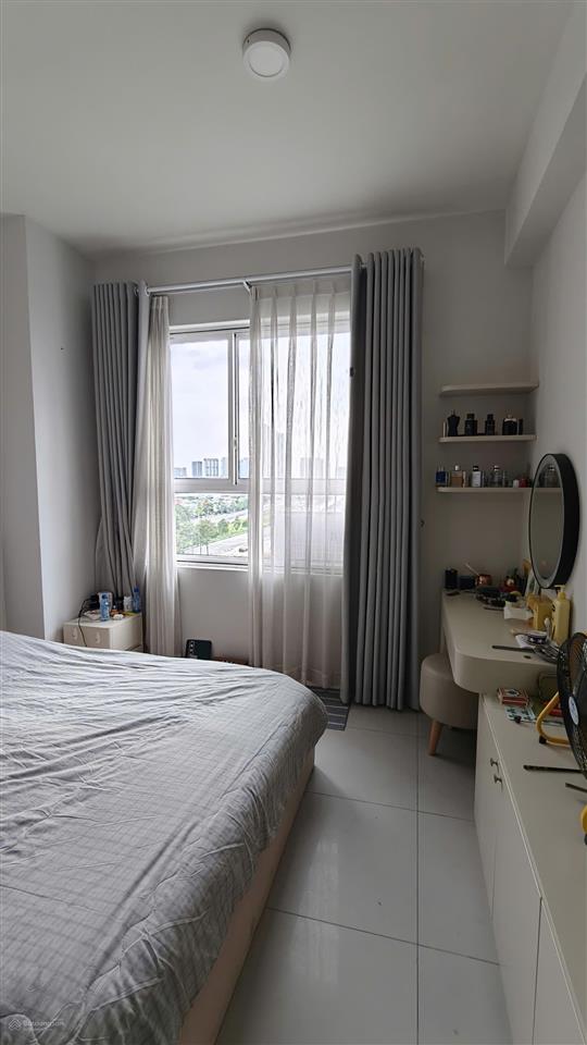 Cần sang lại căn hộ lexington apartment 84m22pn full nội thất. giá 6 tỷ.  0901 333 ***