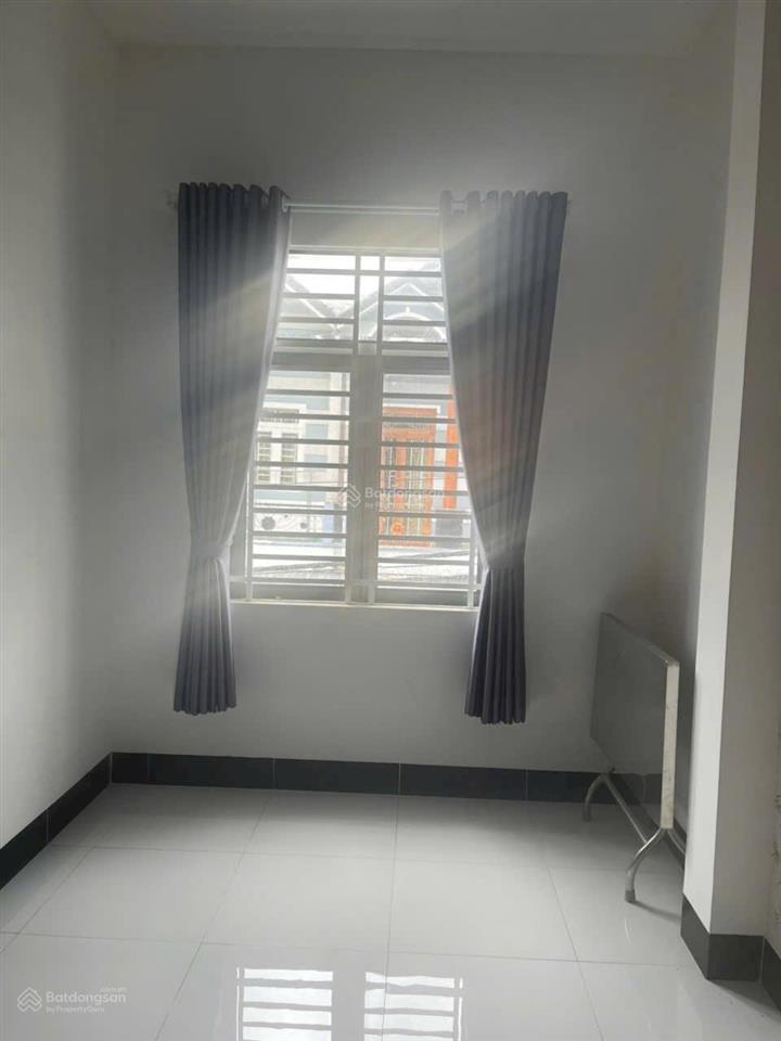 Bán nhà trệt lầu trục chính hẻm 234 hoàng quốc việt gần đại học fpt, đại học y dược cần thơ, bv sis