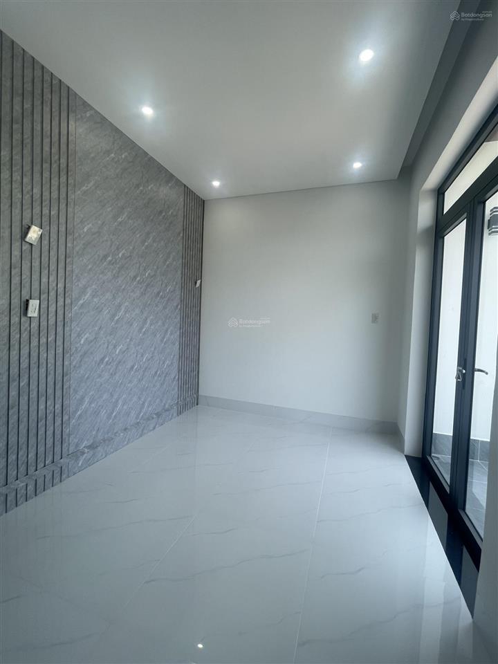 Nhà trệt lầu hoàn công 3 phòng ngủ gần bệnh viện số 10, đại học võ trường toản, thạnh xuân, cần thơ
