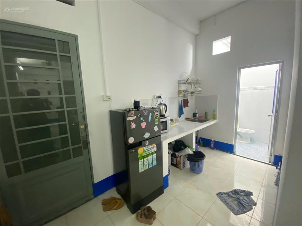 Bán căn hộ 47,5m2 có 2 phòng ngủ, phòng khách rộng chung cư hồng loan 6a gần bến xe cần thơ
