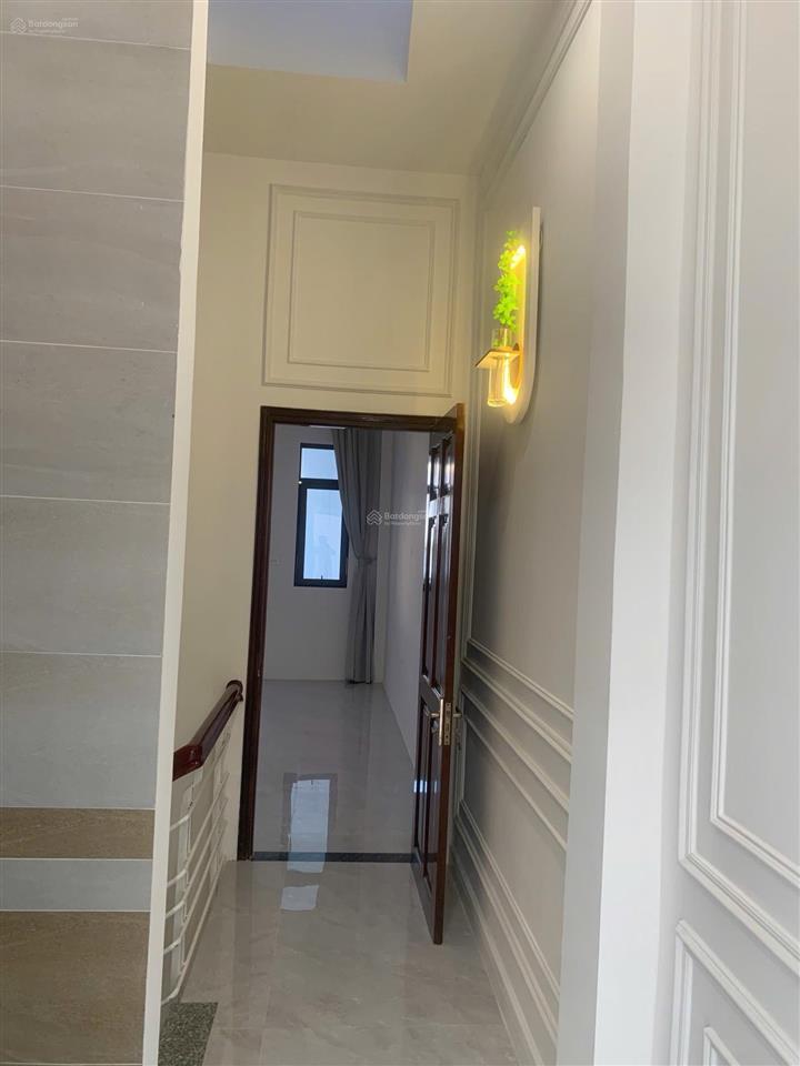 Bán nhà đường b18 kdc hưng phú, cần thơ. gần siêu thị go! 4 phòng ngủ gần khu hành chính tập trung