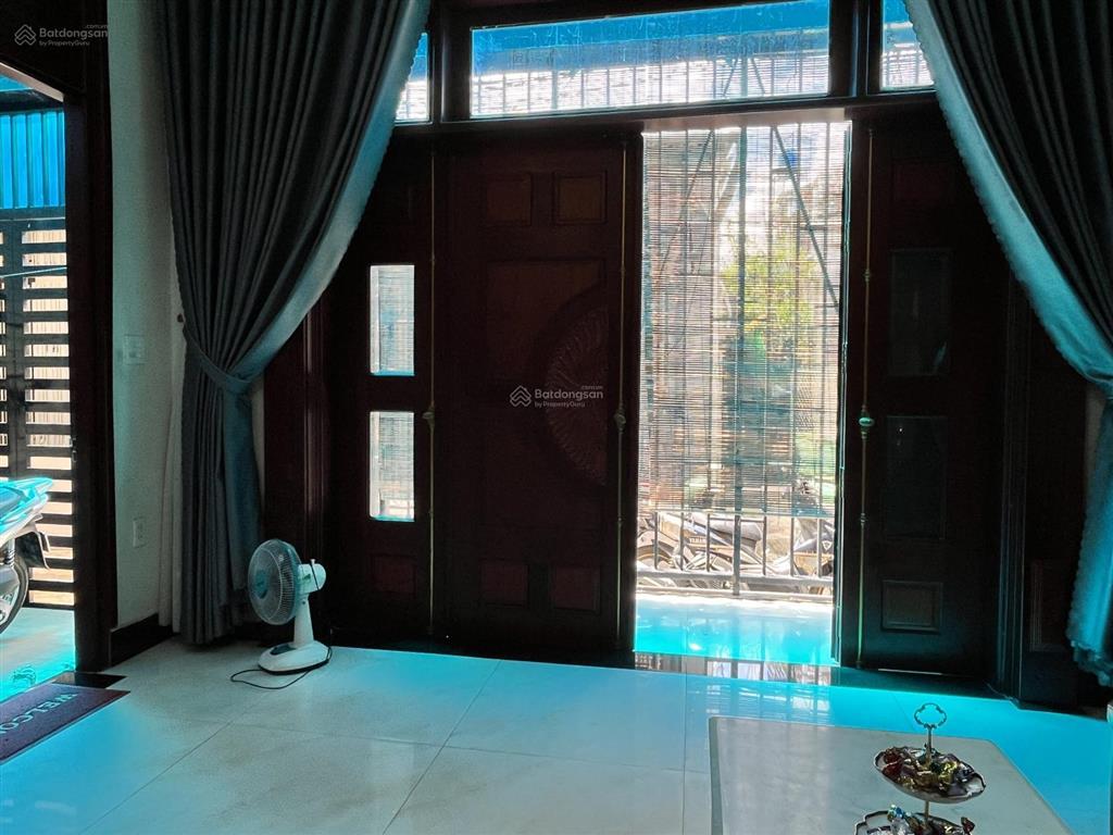 Bán nhà 4 phòng ngủ hẻm 388 đường nguyễn văn cừ, p. tân an, cần thơ gần đại học y dược cần thơ