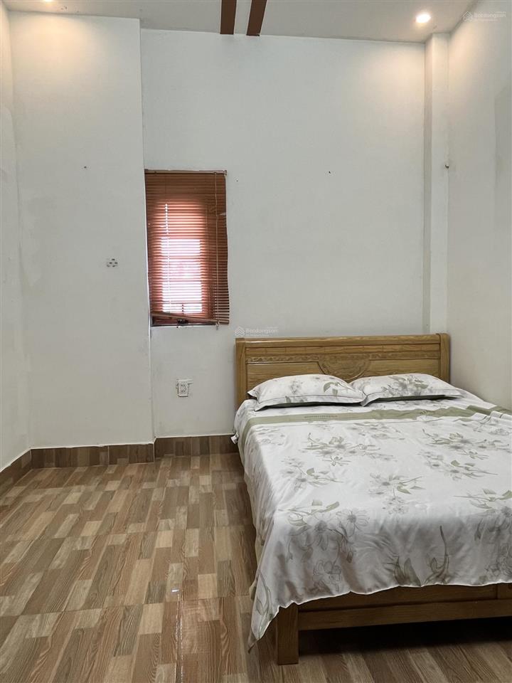 Bán nhà 4 phòng ngủ hẻm 388 đường nguyễn văn cừ, p. tân an, cần thơ gần đại học y dược cần thơ