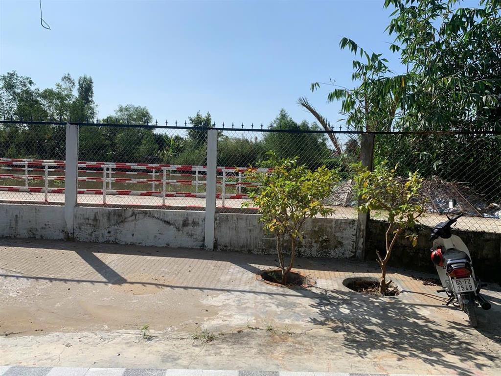 Bán nhà vườn trên 1 công đất xẻo lá, hưng phú, cần thơ view bờ kè, cách vành đai phía tây 2km