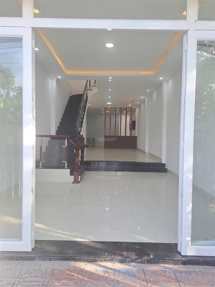 Bán nhà trệt lầu 3 phòng ngủ gần trường đại học tây đô, cái răng, cần thơ cách chợ cái răng 1km