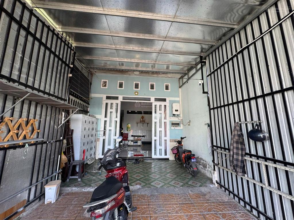 Bán nhà kdc phú an, phú thứ, cần thơ diện tích 81m2, tặng hệ thống điện năng lượng mặt trời