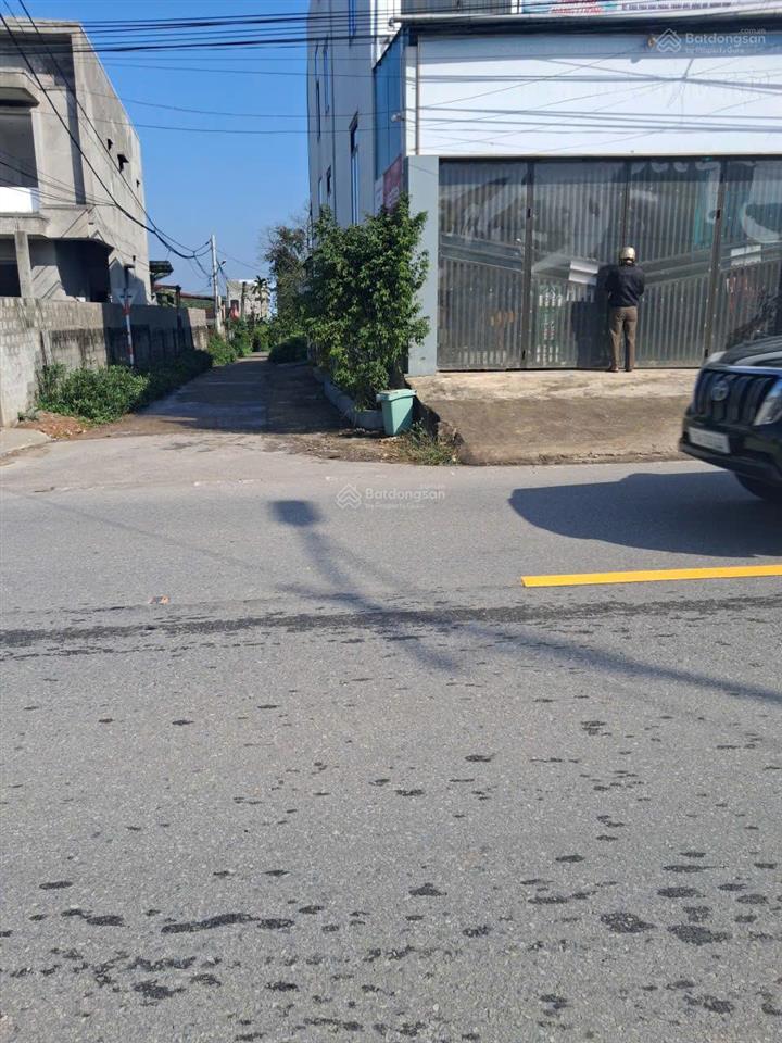 Bán nhà 3 tầng nội thất đầy đủ mới làm xông ở thôn thuận hòa ,xã thuận đức,thành phố đồng hới,qb