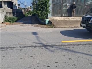 Bán nhà 3 tầng nội thất đầy đủ mới làm xông ở thôn thuận hòa ,xã thuận đức,thành phố đồng hới,qb