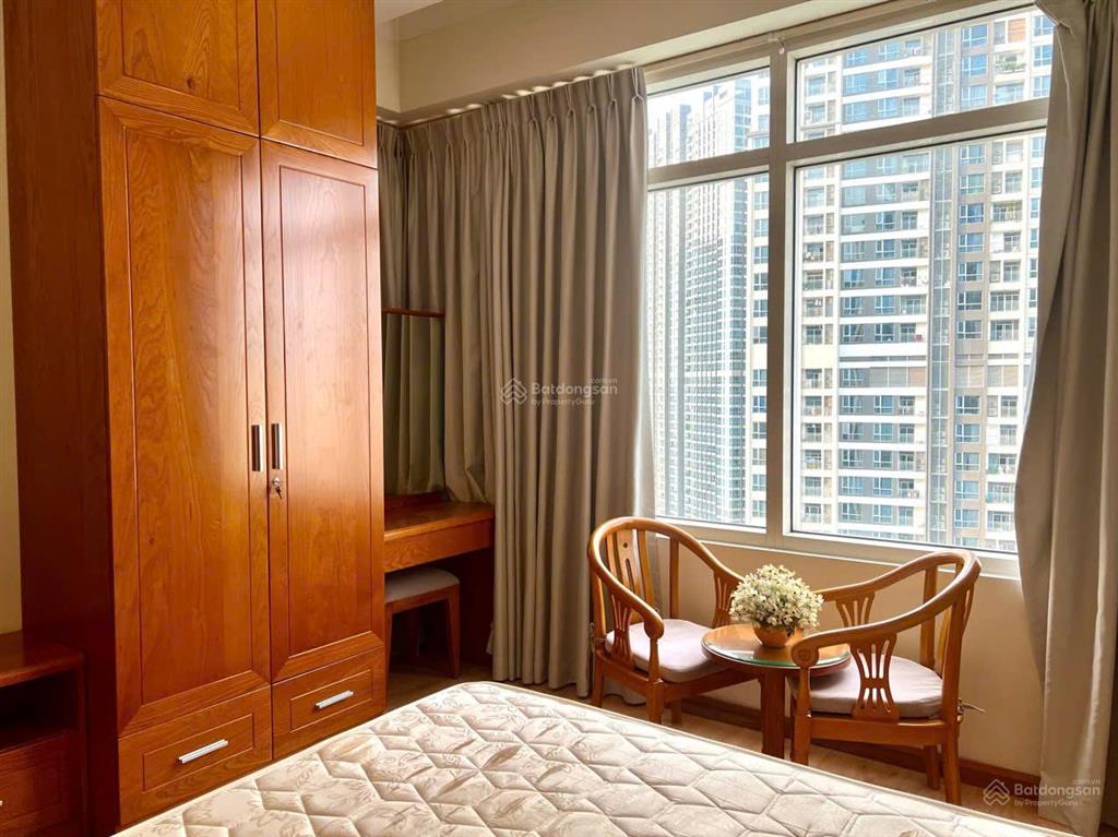 Bán căn hộ 2 phòng ngủ saigon pearl ruby 1 85m² giá chỉ 10 tỷ, nội thất cao cấp, ở ngay
