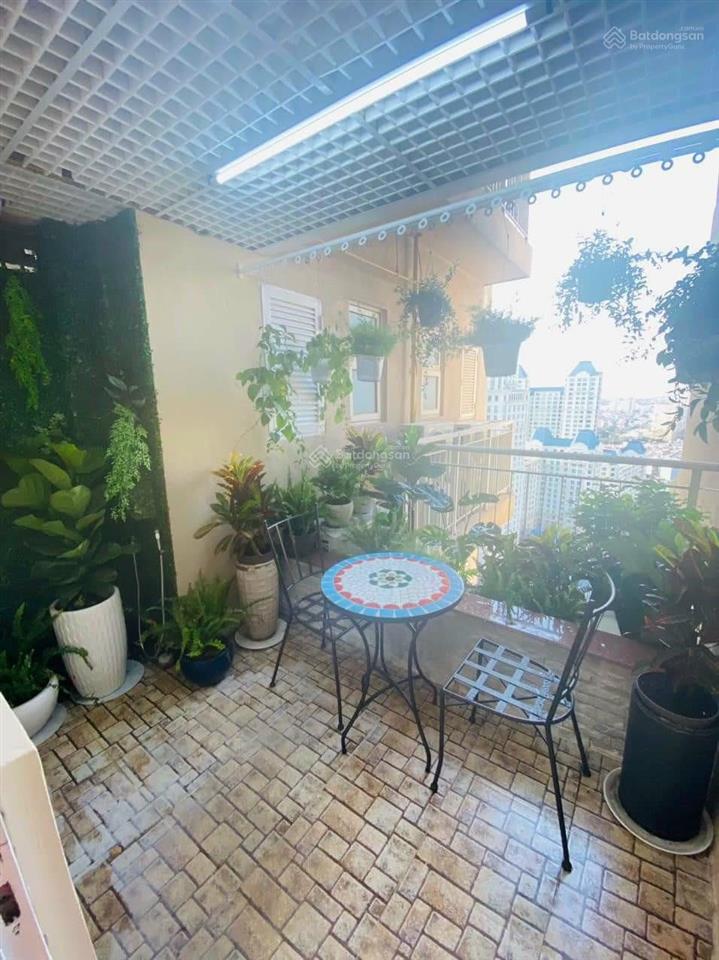 Săn deal hot bán căn hộ 3 phòng ngủ view sông saigon pearl vị trí đắc địa, full nội thất!
