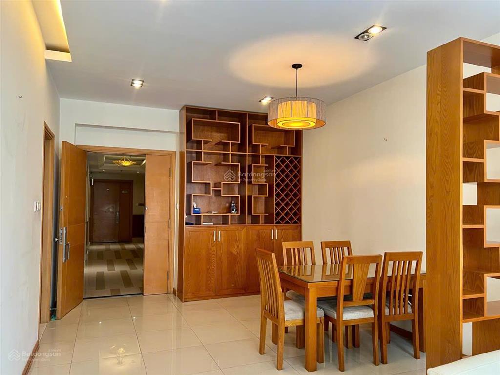 Bán căn hộ 2 phòng ngũ saigon pearl  có hợp đồng thuê 20 triệu/tháng