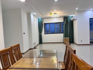 Bán căn hộ 161m2, 3pn, 4wc, giá 4 tỷ 690.  ms hậu 0909 910 ***
