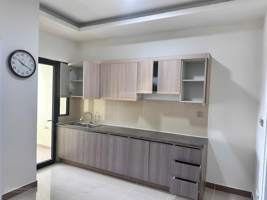 Bán căn hộ 1pn, sổ hồng chính chủ, nội thất cơ bản, giá 2 tỷ 270.  ms hậu 0909 910 ***