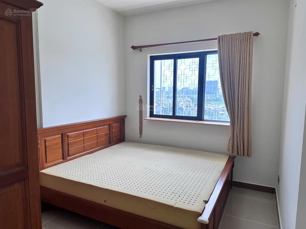 Bán căn hộ 1pn, sổ hồng chính chủ, nội thất cơ bản, giá 2 tỷ 270.  ms hậu 0909 910 ***