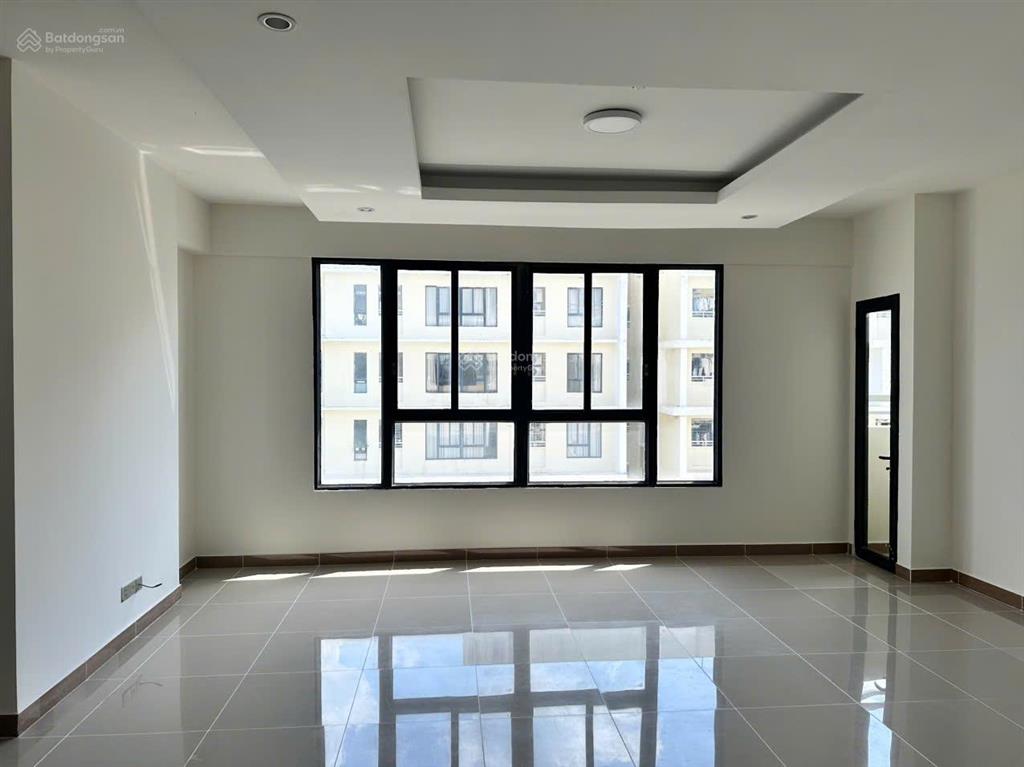 Chỉ với giá 4 tỷ 700 sở hữu ngay căn hộ 160m2, 3pn, 4wc.  ms hậu 0909 910 ***