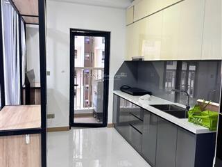 Bán căn hộ 85m2, 2pn, ban công lớn, block a1, tặng lại nội thất, giá 3 tỷ 880.  ms hậu 0909 910 ***