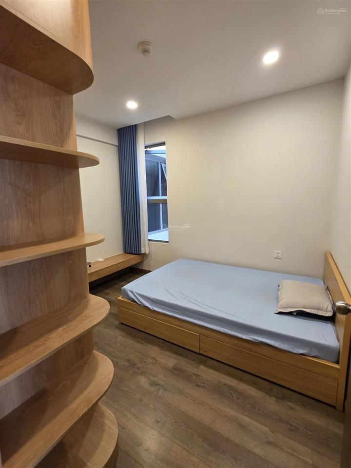 Cho thuê sky89 2pn 2wc full nội thất gỗ an cường giá 15tr ở liền  0905 705 ***