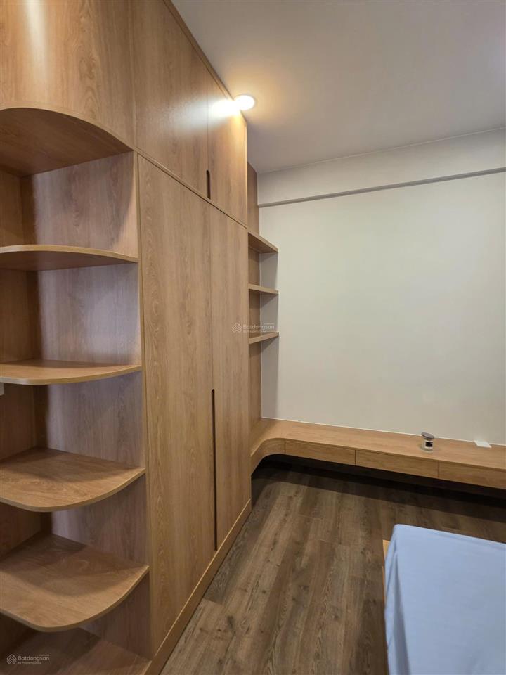 Cho thuê sky89 2pn 2wc full nội thất gỗ an cường giá 15tr ở liền  0905 705 ***