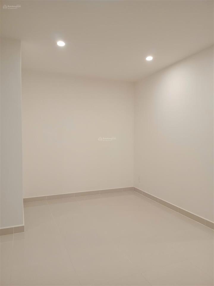 Cho thuê căn 1pn q7 saigon riverside complex giá 9tr có nội thất.  0905 705 ***