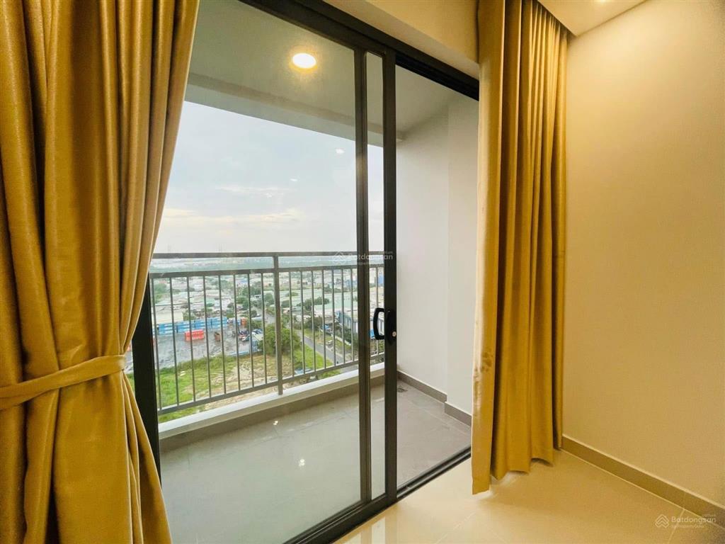 Bán 2pn 2wc q7 saigon riverside hướng nam view sông không bị chắn giá 3,650 .  0905 705 *** nguyệt