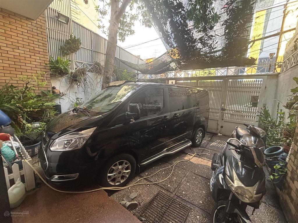 Bán nhà 12/32 đào duy anh, p9 pn, dt 140m2 (ngang 6.2 dài 22.6) hẻm 8m khu vip