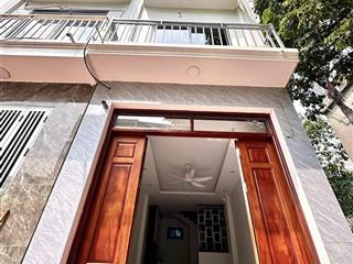 Chỉ 6.2 tỷ nhà 38m², 5 tầng mới keng ở ngay, sdcc sát vinhomes smart city, chủ cần bán gấp