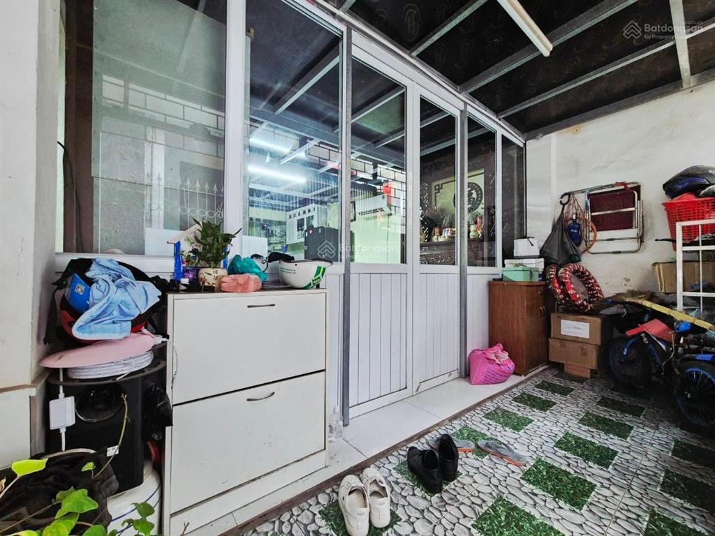 Siêu hiếm căn nhà 35m2 lô góc 2 tầng vạn phúc, ngõ rộng gần phố, chỉ 6.35 tỷ sđcc