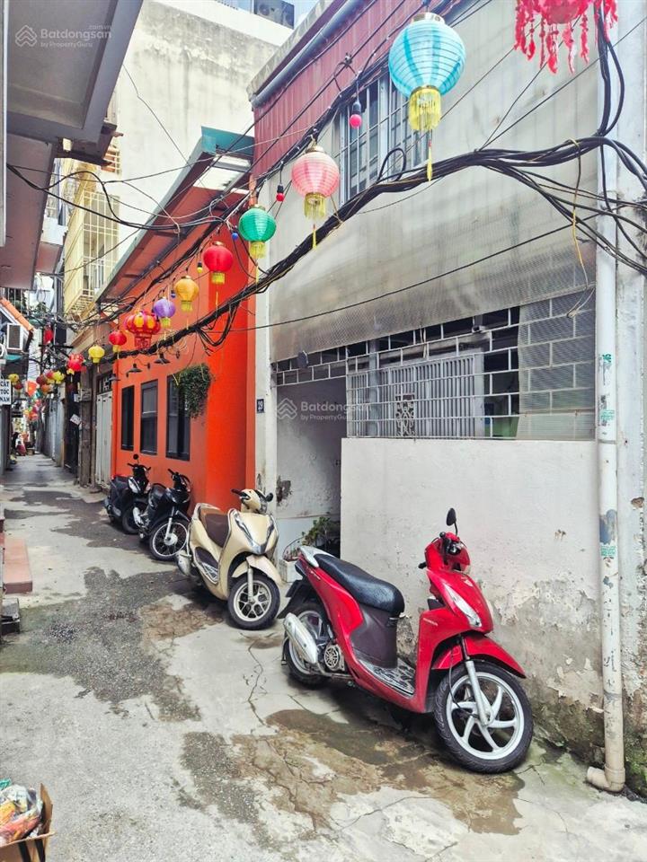 Siêu hiếm căn nhà 35m2 lô góc 2 tầng vạn phúc, ngõ rộng gần phố, chỉ 6.35 tỷ sđcc
