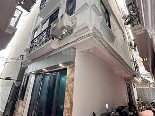 Bán gấp căn 38m2 5 tầng lô góc siêu đẹp tặng full nội thất chỉ 5.8 tỷ hàng xóm vin tây mỗ
