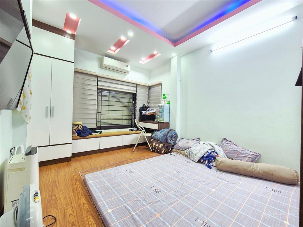 Bán gấp nhà 35m2 5 tầng full nội thất đẹp ở ngay, ngã 5 hà trì, giá cực tốt chỉ 5,85 tỷ, sđcc