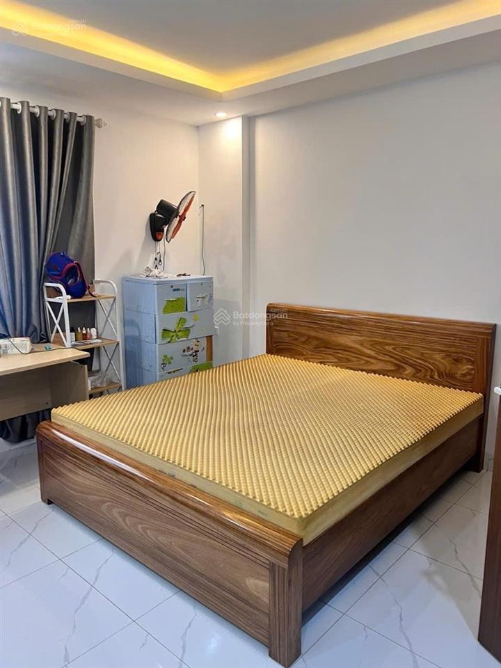Bán gấp nhà 35m2 5 tầng siêu đẹp tại trần phú mỗ lao, tài chính 7 tỷ phải xem căn này, nội thất đẹp