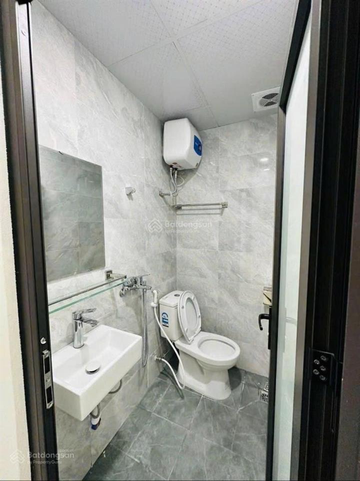 Chỉ 9,65 tỷ căn ccmn 45m2 10pkk full đồ gác xép dòng tiền 40tr/th ngõ 21 yên xá sát kđt văn quán