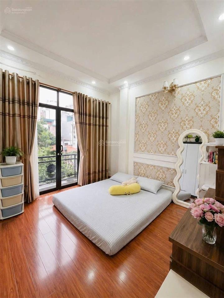 Gấp  phân lô ô tô tránh vỉa hè kinh doanh, 50m2 nhà 5 tầng siêu đẹp gara ô tô, tài chính chỉ 13 tỷ